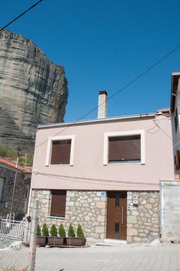 Historic Luxury House In The Heart Of Meteora Villa Kalampáka Eksteriør bilde